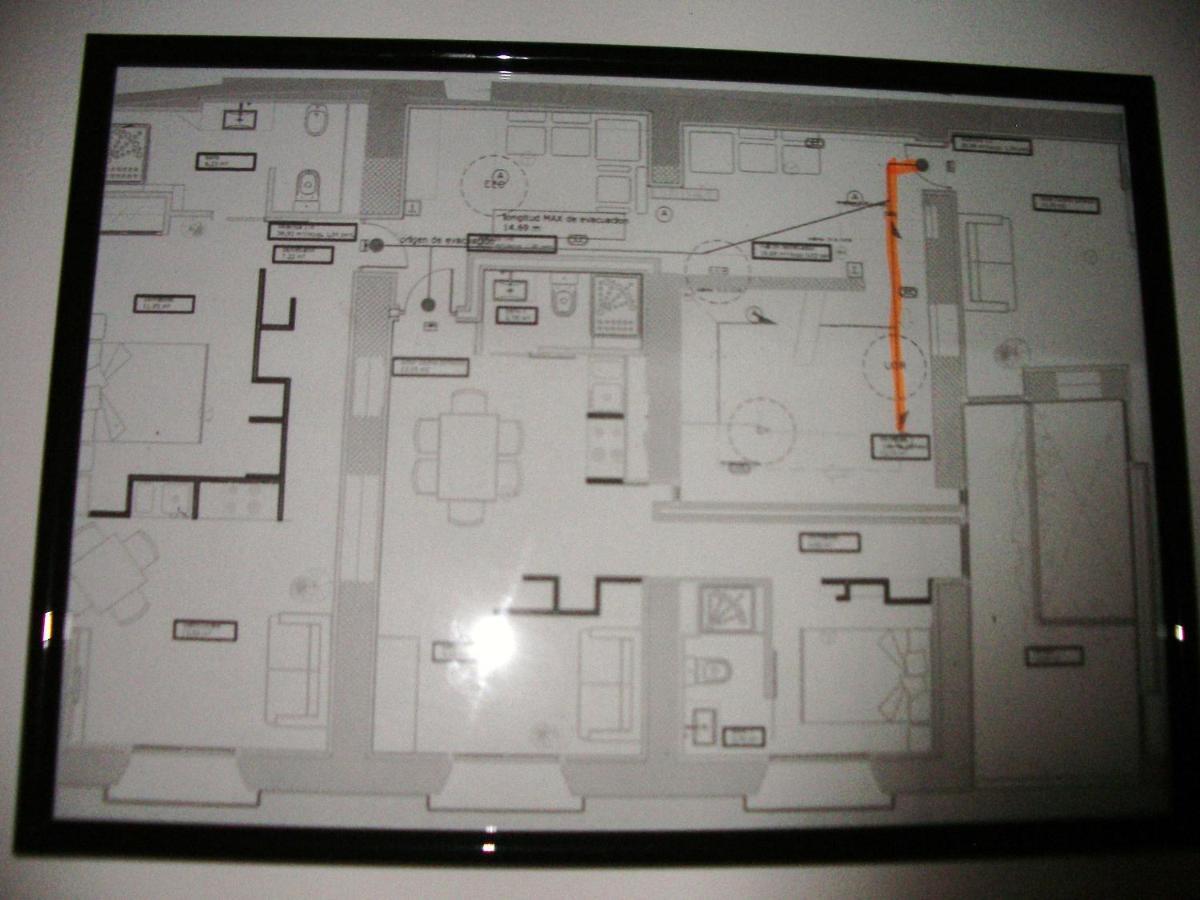 Apartamentos La Fonda Aninon Exterior foto