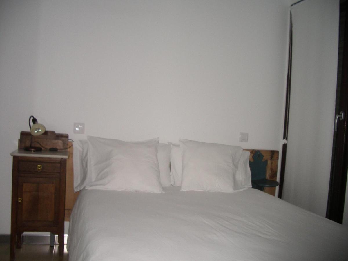 Apartamentos La Fonda Aninon Exterior foto