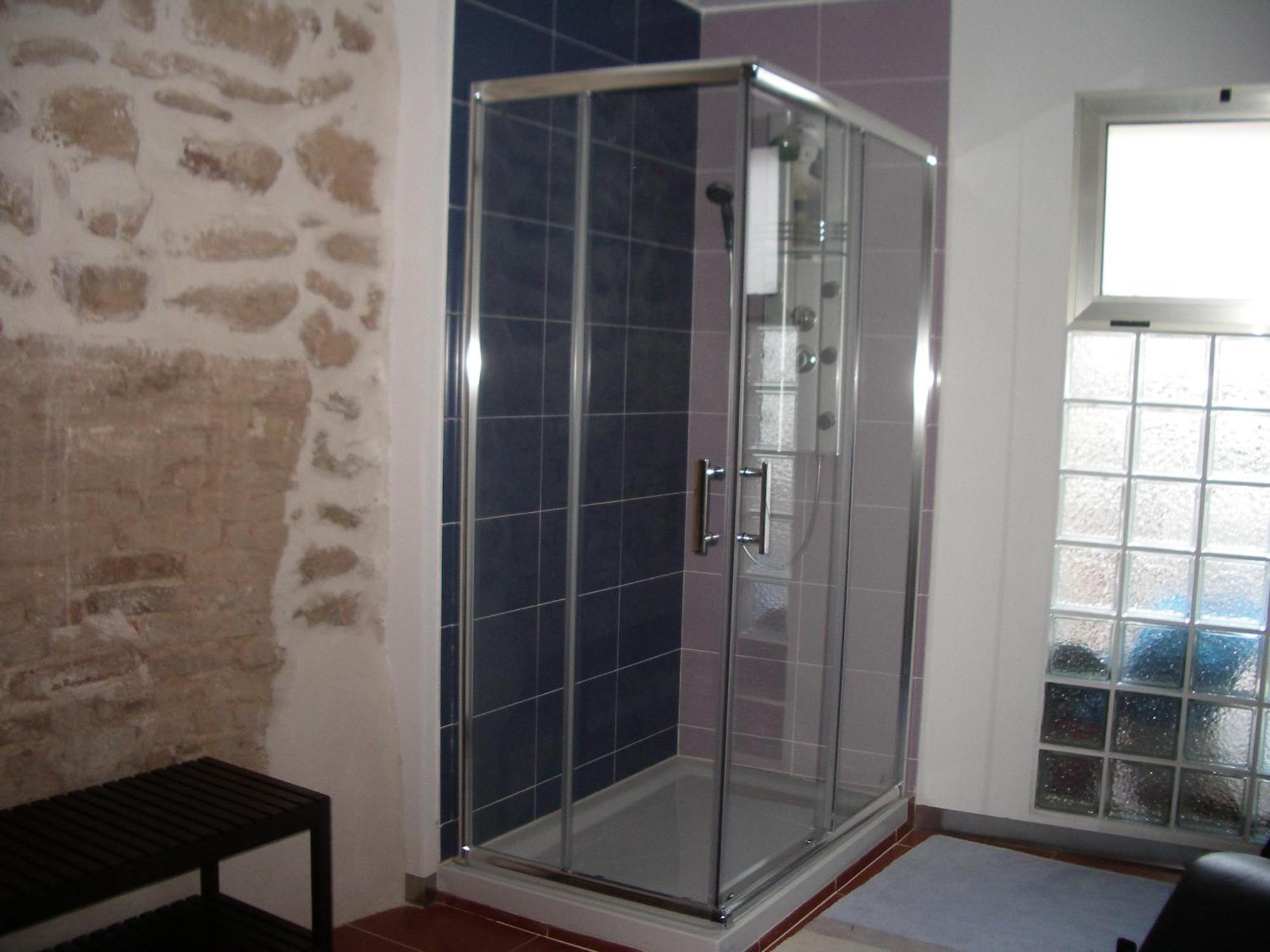 Apartamentos La Fonda Aninon Exterior foto