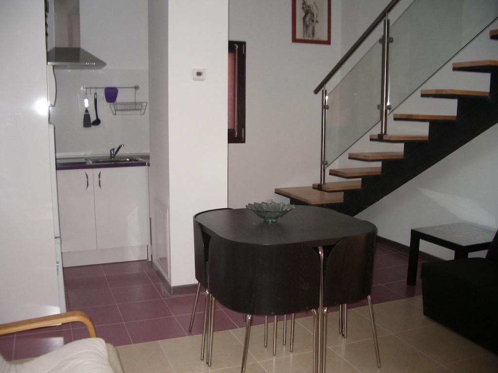 Apartamentos La Fonda Aninon Exterior foto